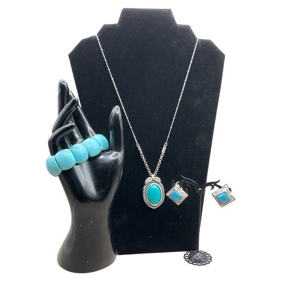 NWOT WOMEN'S WESTERN NECKLACE, EARRINGS & BRACELET BUNDLE!! - Picture 2 of 8